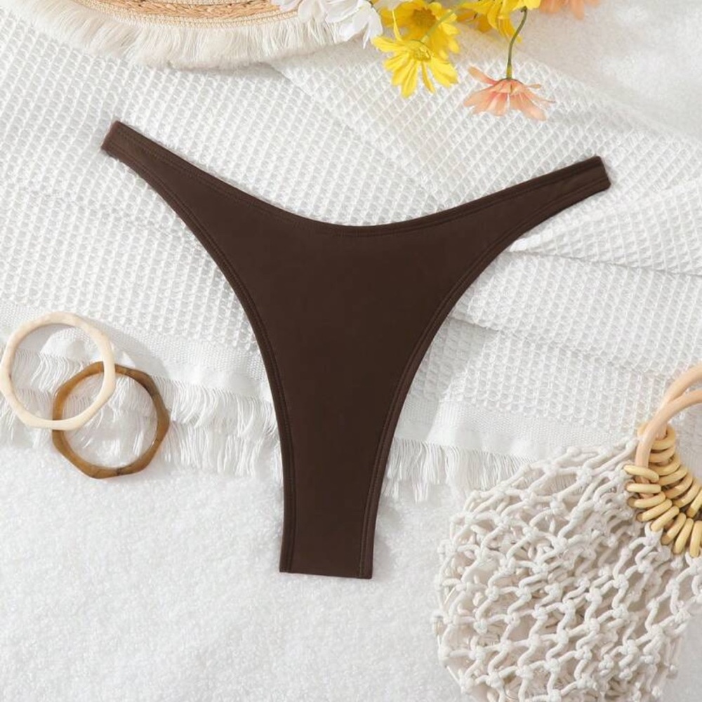 NWT✨BIKINI BOTTOM